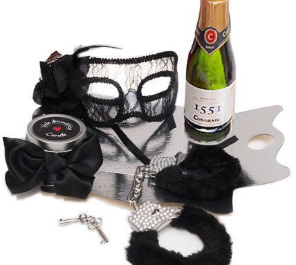 INEDIT - EROTIC KIT SCHWARZE VENETISCHE MASKE