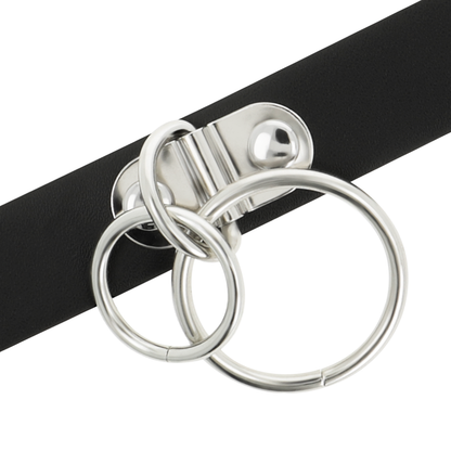 COQUETTE CHIC DESIRE - DOUBLE RING COLLAR MADE OF VEGAN LEATHER