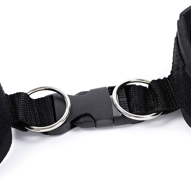 OHMAMA FETISH - Neoprene wrist restraints with Velcro fastener