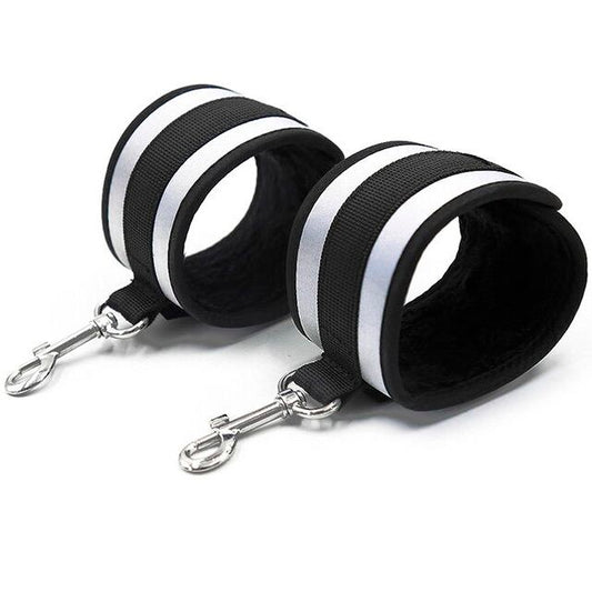 OHMAMA FETISH - GRAY WRIST CUFFS
