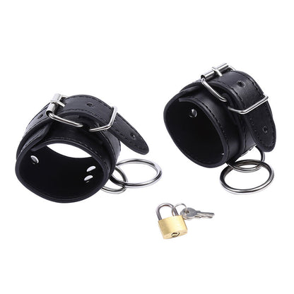 OHMAMA FETISH - O-RING-LOCKED WRIST RESTRAINTS